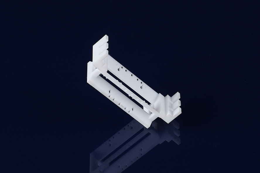 Macor ion trap holder